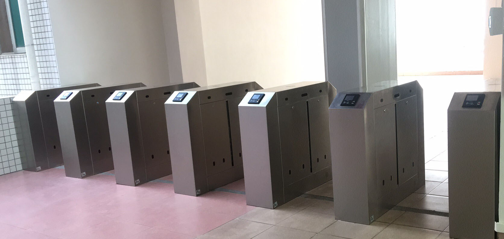 塞伯羅斯彩屏門禁考勤機