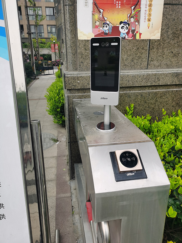 1590980229111656.jpg cr06r.jpg